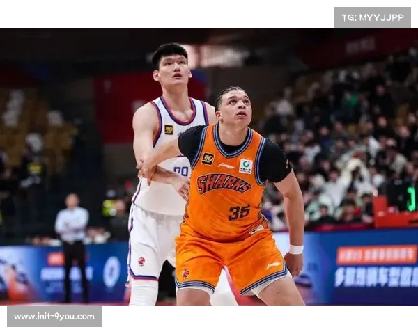 上海男篮114-94大胜山西卫冕CBA俱乐部杯冠军,洛夫顿25分刘铮24分